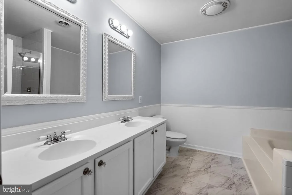 Photo of 1117 CRESTHAVEN DRIVE