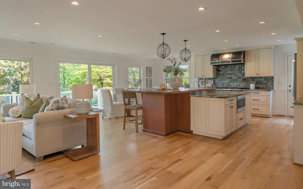 Photo of 971 PHILLIPS DRIVE