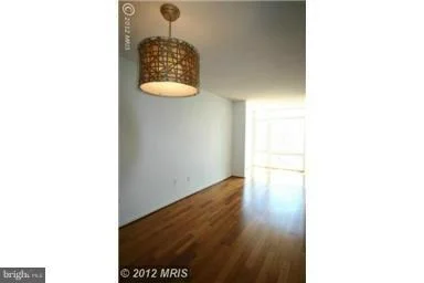 Photo of Unit 1011 at 930 WAYNE AVENUE