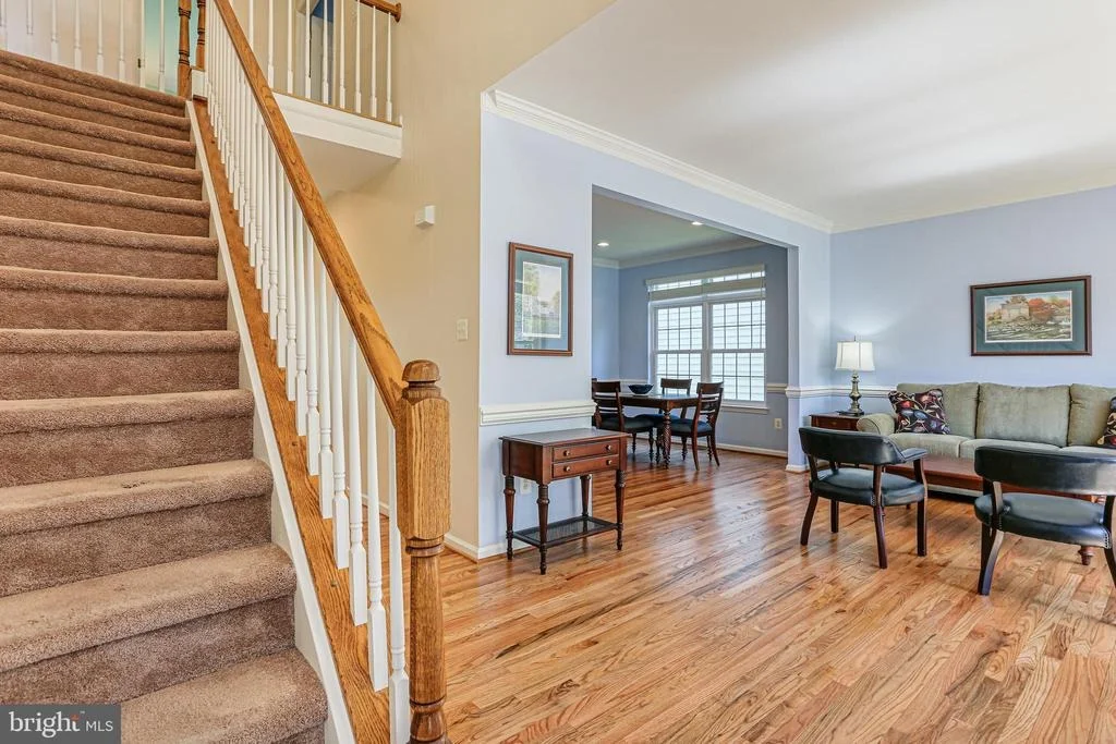 Photo of 9703 ROYAL CREST CIRCLE