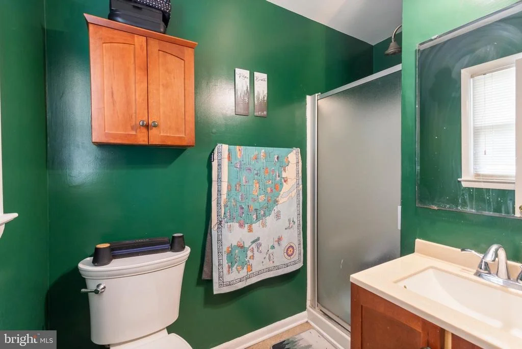 Photo of 3000 BREEZEWOOD LANE