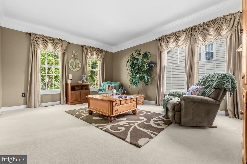 Photo of 21527 FOX FIELD CIRCLE