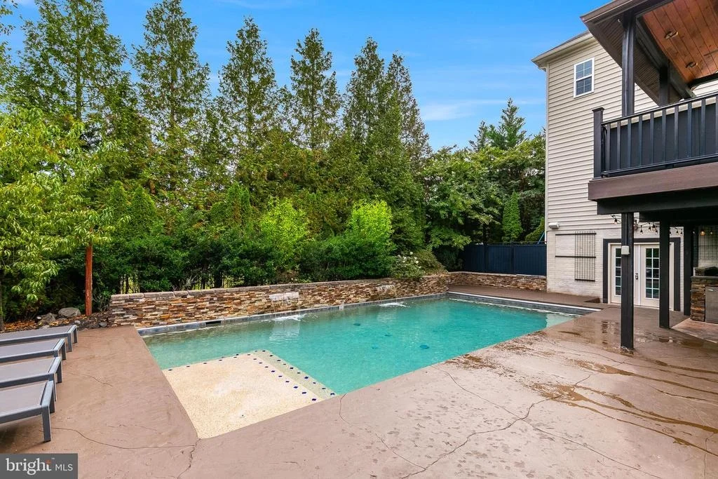 Photo of 42018 MILL QUARTER PLACE
