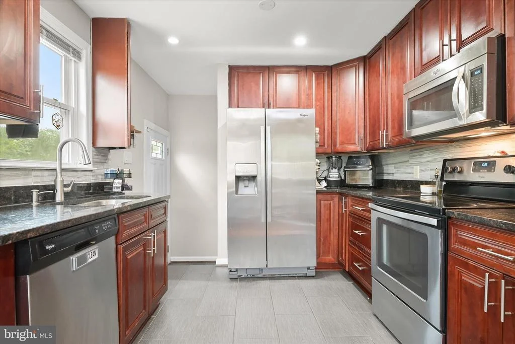 Photo of 7403 LOCUST DRIVE
