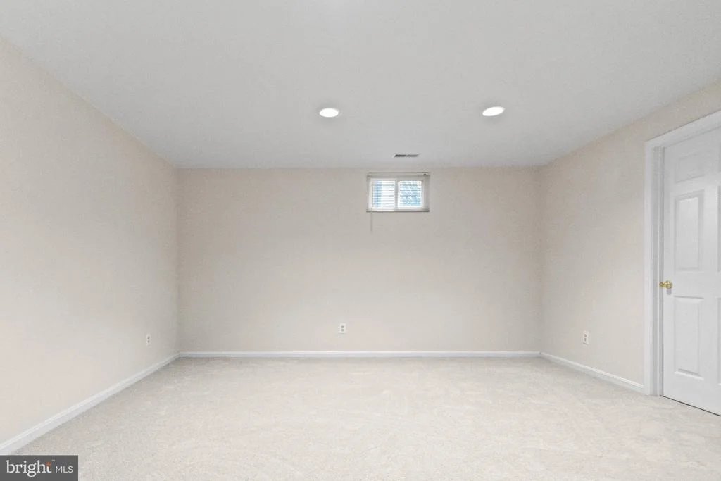Photo of 2614 BEECHMONT LANE