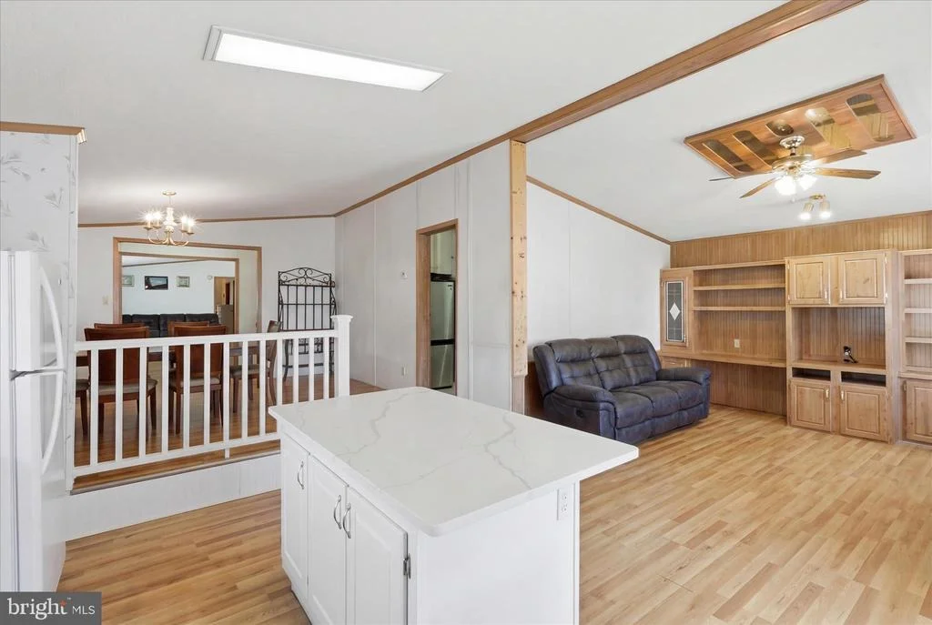 Photo of 11125 LAKESIDE DRIVE