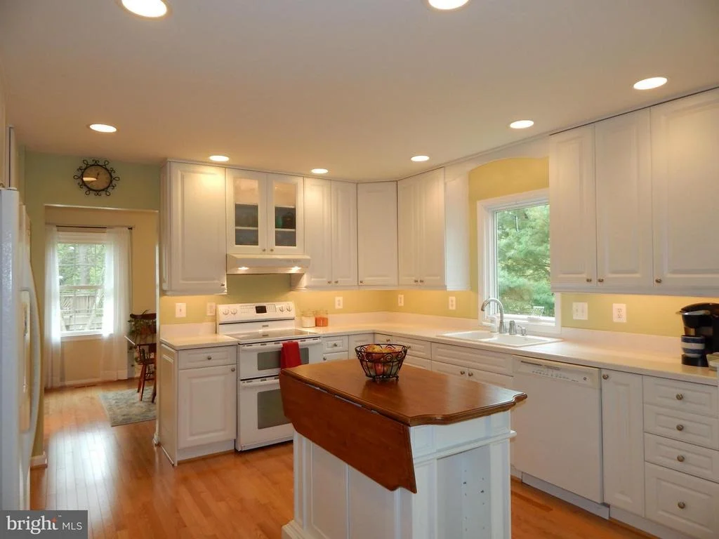 Photo of 9550 ANGELINA CIRCLE