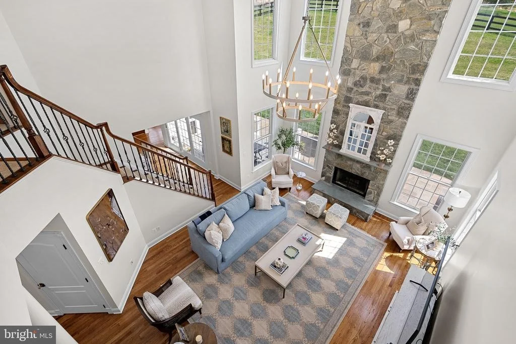 Photo of 15064 BARLOW DRIVE