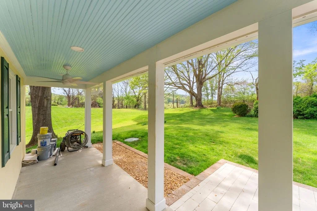 Photo of 11066 MORELAND ROAD