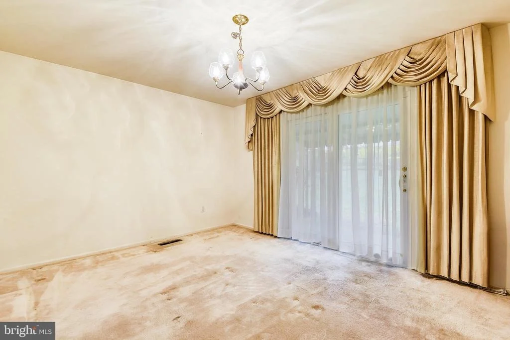Photo of 3913 QUEEN MARY DRIVE