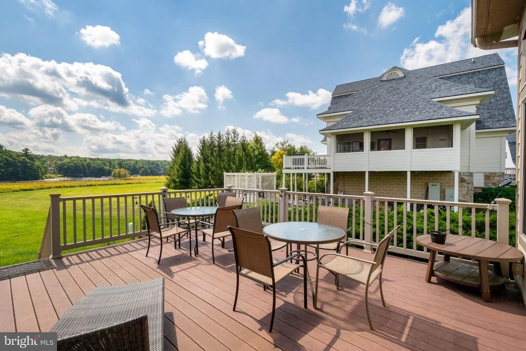 Photo of 342 LAKEFRONT LINKS DRIVE