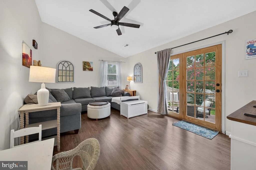 Photo of 75 KNIGHT AVENUE