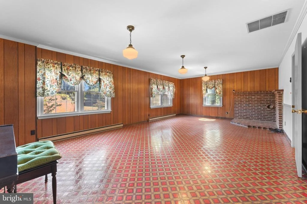 Photo of 194 RED HILL ROAD
