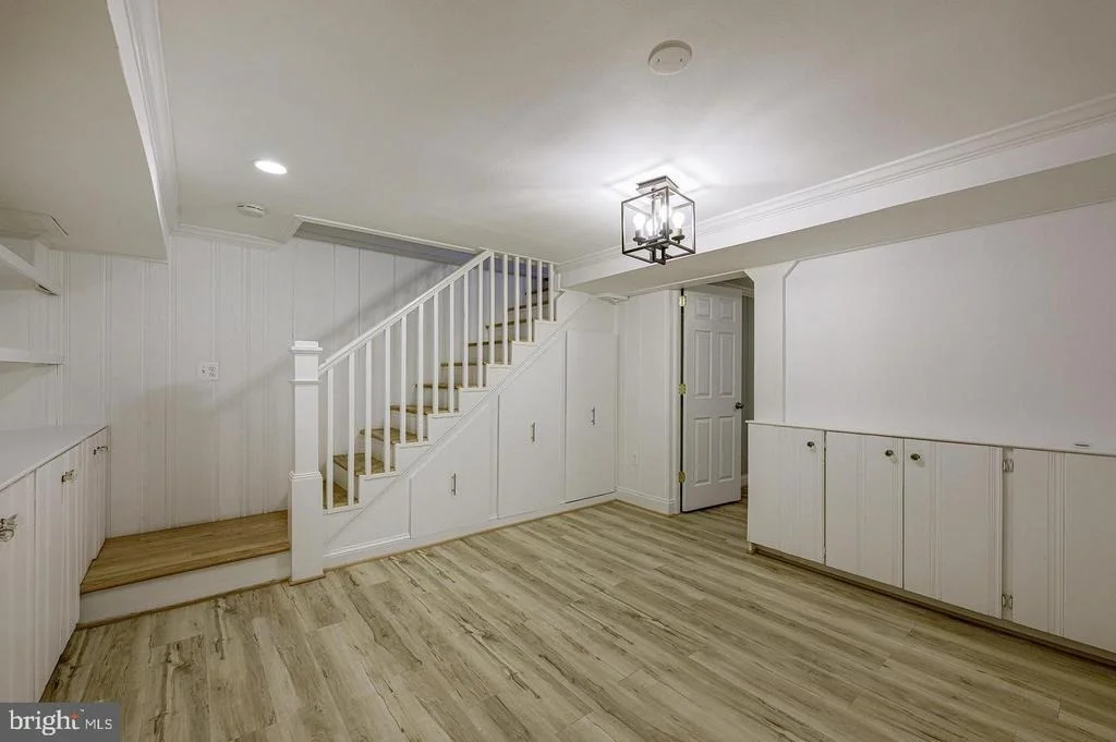 Photo of 3905 LAIRD PLACE