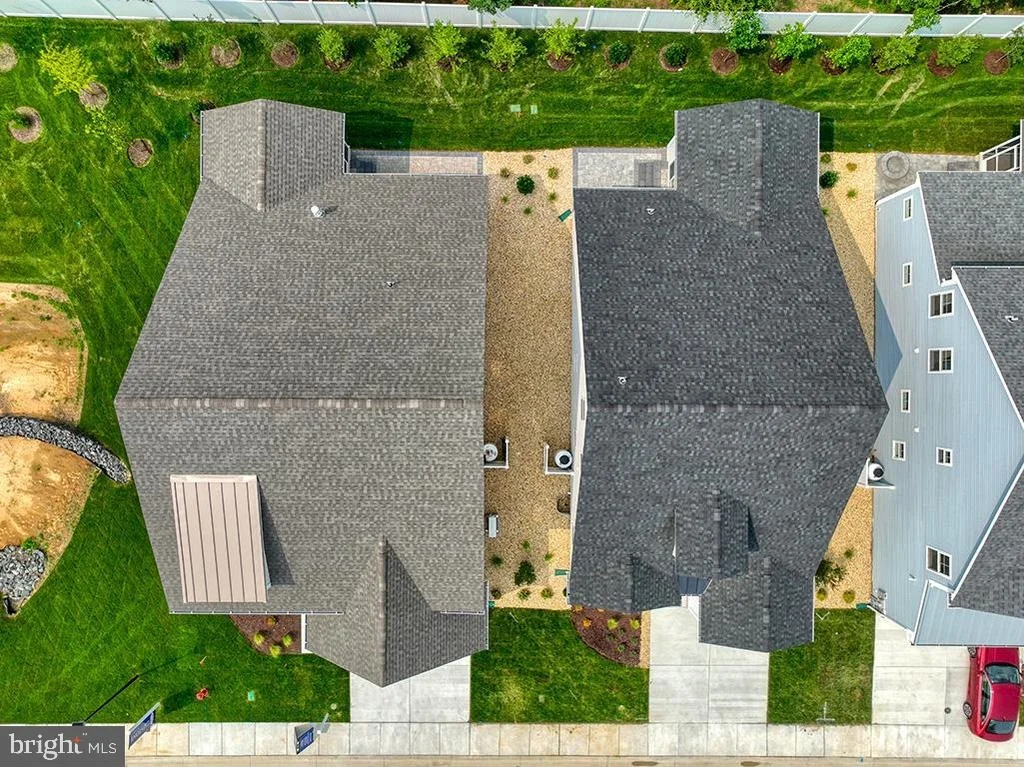 Photo of 33761 CATCHING COVE CT LOT 13