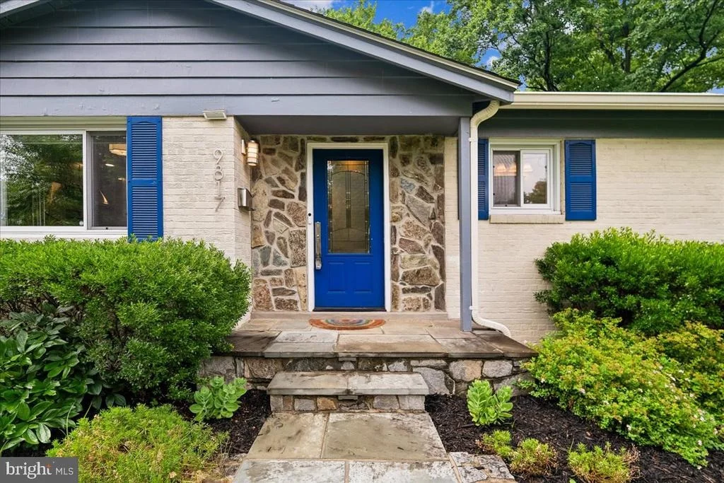 Photo of 9817 CHERRY TREE LANE