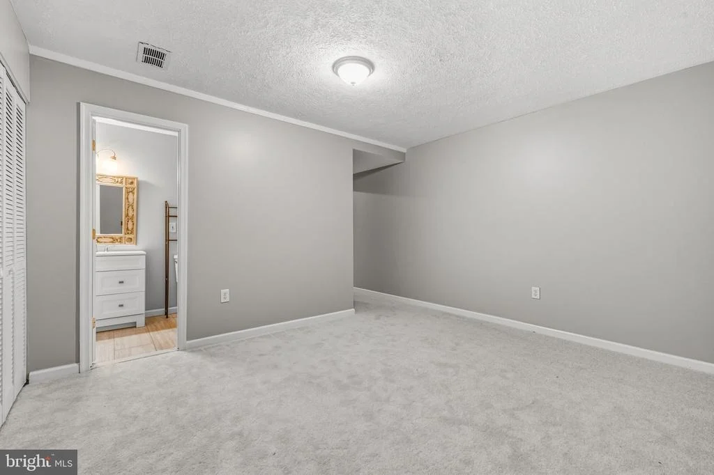 Photo of 16 INEZ WAY