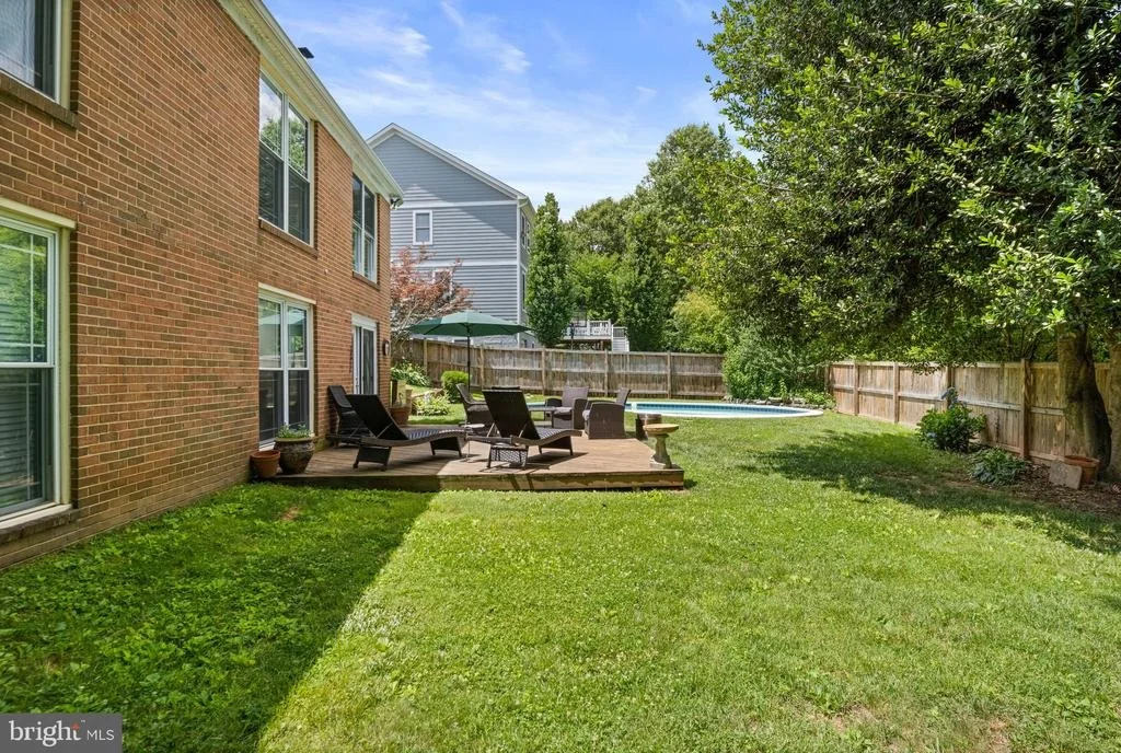 Photo of 6900 SOUTHRIDGE DRIVE