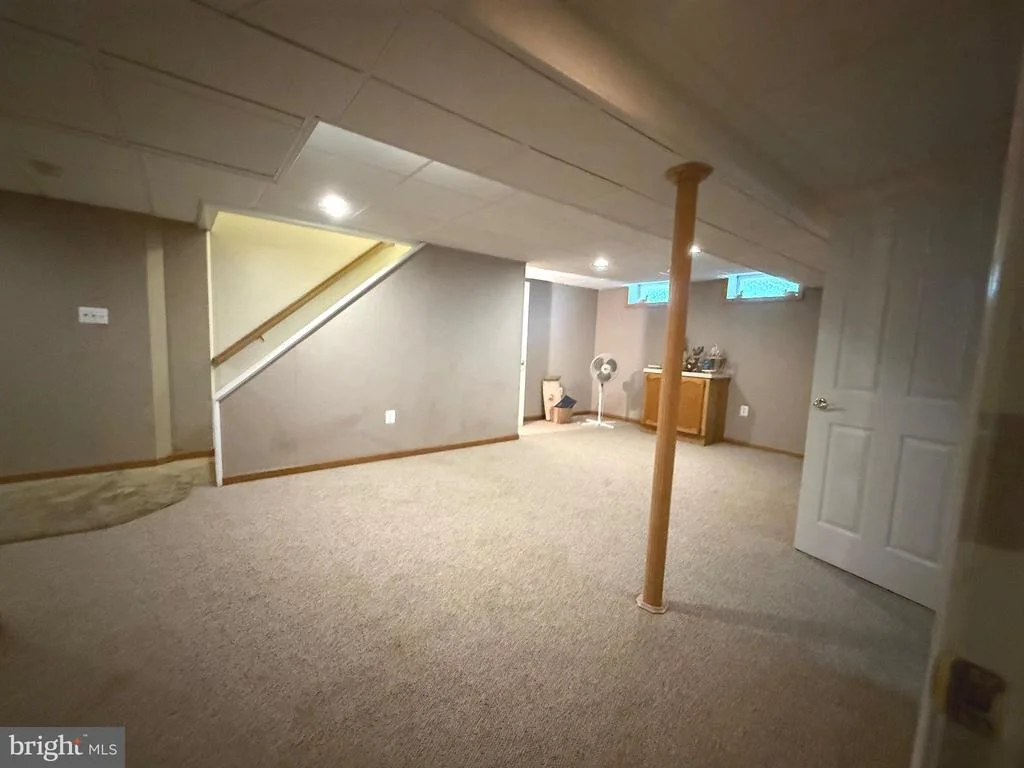 Photo of 7252 MEADOW LANE