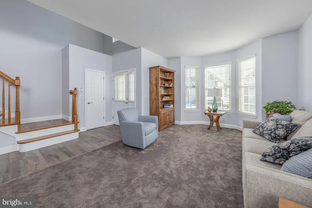 Photo of 633 WORCESTER DRIVE