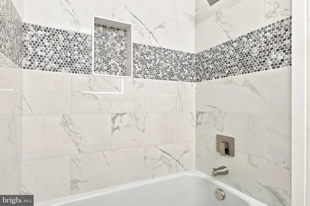Photo of 13308 DAUPHINE STREET