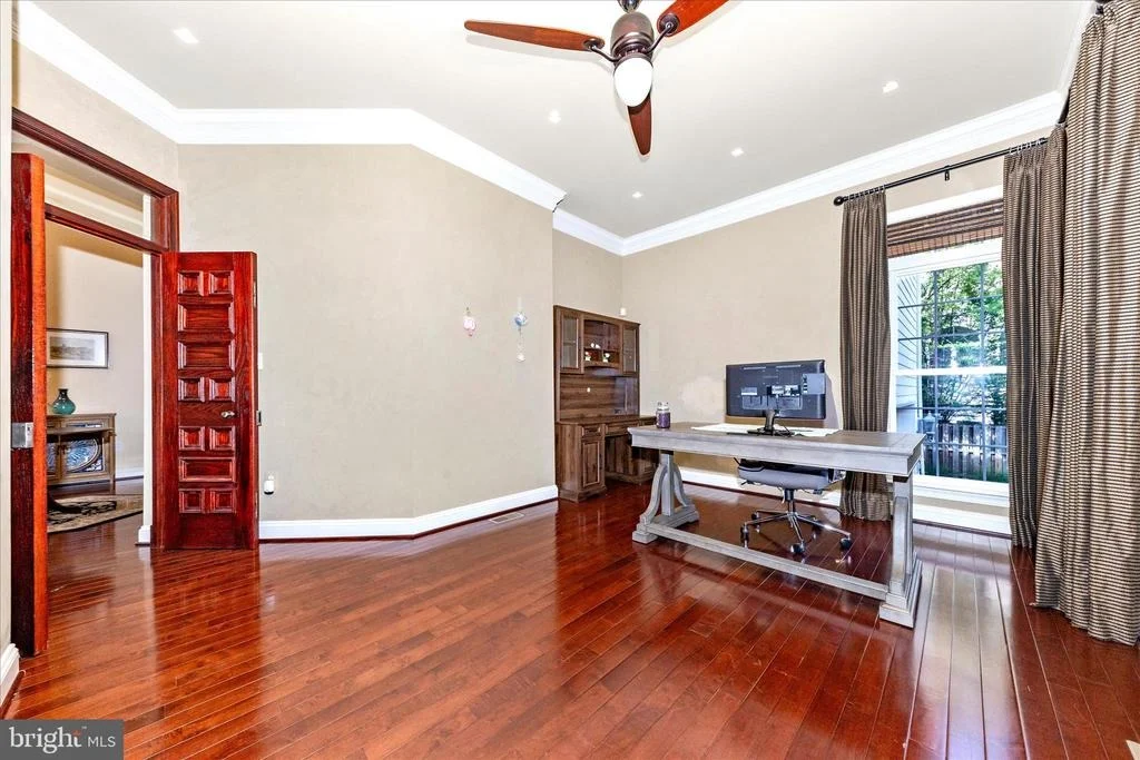 Photo of 2822 NORBORNE PLACE