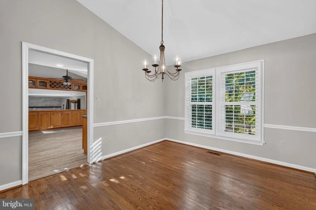 Photo of 7111 CARNATION COURT