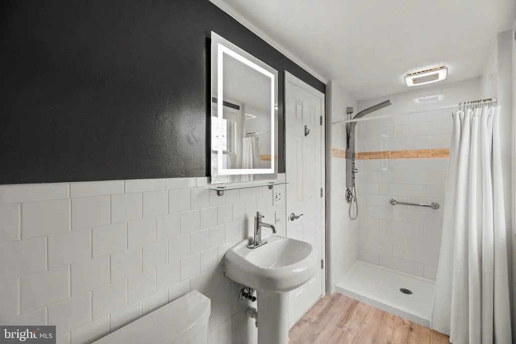 Photo of 3621 BAY DRIVE