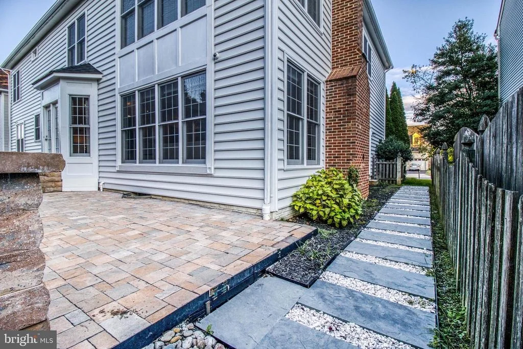 Photo of 13330 DEERBROOK DRIVE