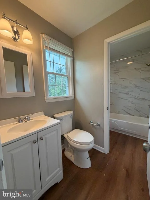 Photo of 3 SPRINGVIEW BOULEVARD