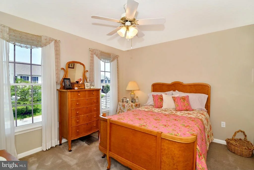 Photo of 1023 BEXHILL DRIVE