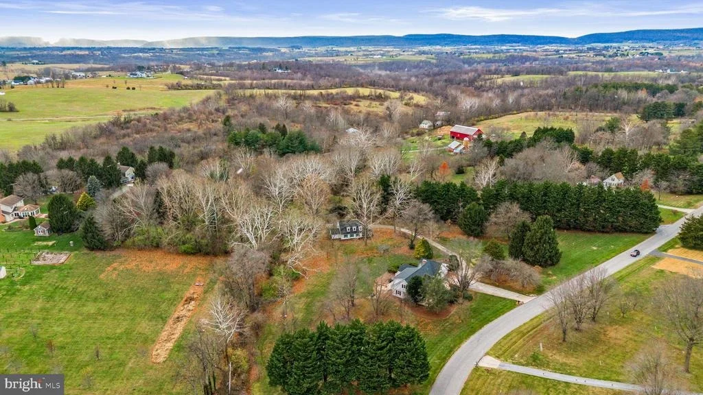 Photo of 3707 COOL CREST DRIVE