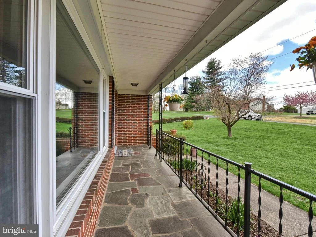 Photo of 6143 LONG BRANCH ROAD