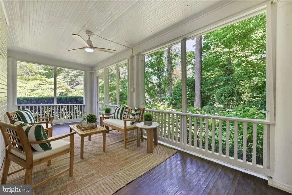 Photo of 7109 MEADOW LANE