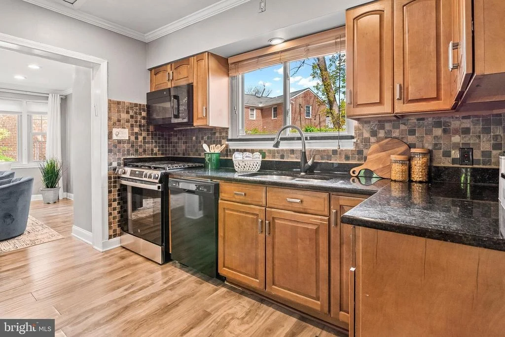 Photo of 3302 NORTHBROOK ROAD