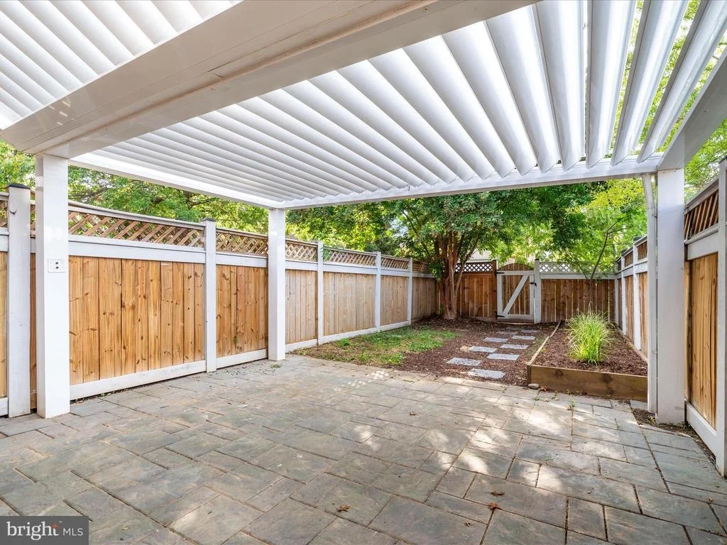 Photo of 729 TRAIL AVENUE