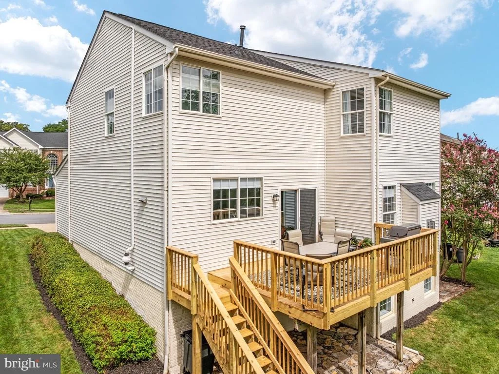 Photo of 922 WAYNE DRIVE