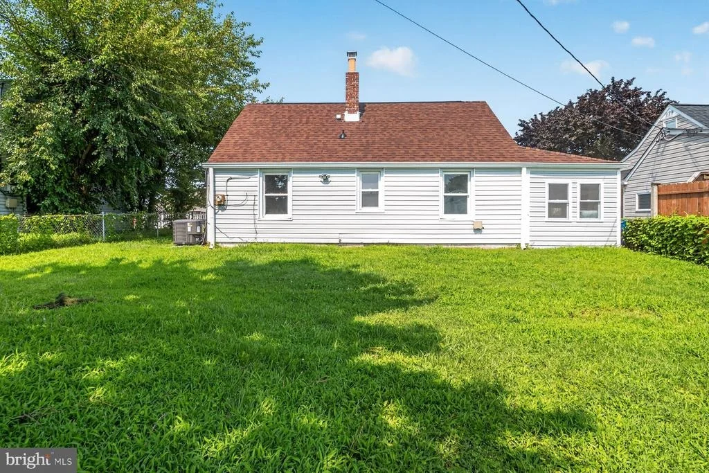 Photo of 7720 FAIRGREEN ROAD