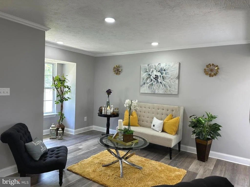 Photo of 7814 OUTING AVENUE