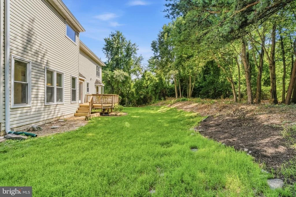 Photo of 6914 WINTER LANE