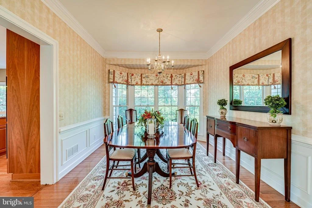 Photo of 9728 HIDDEN VALLEY ROAD