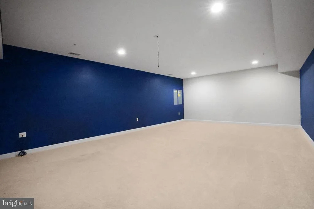 Photo of 7949 LAWNDALE CIRCLE