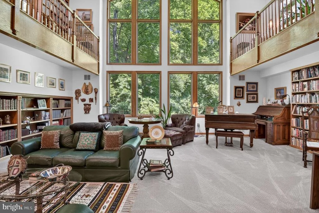 Photo of 1137 SUGARLOAF MOUNTAIN ROAD