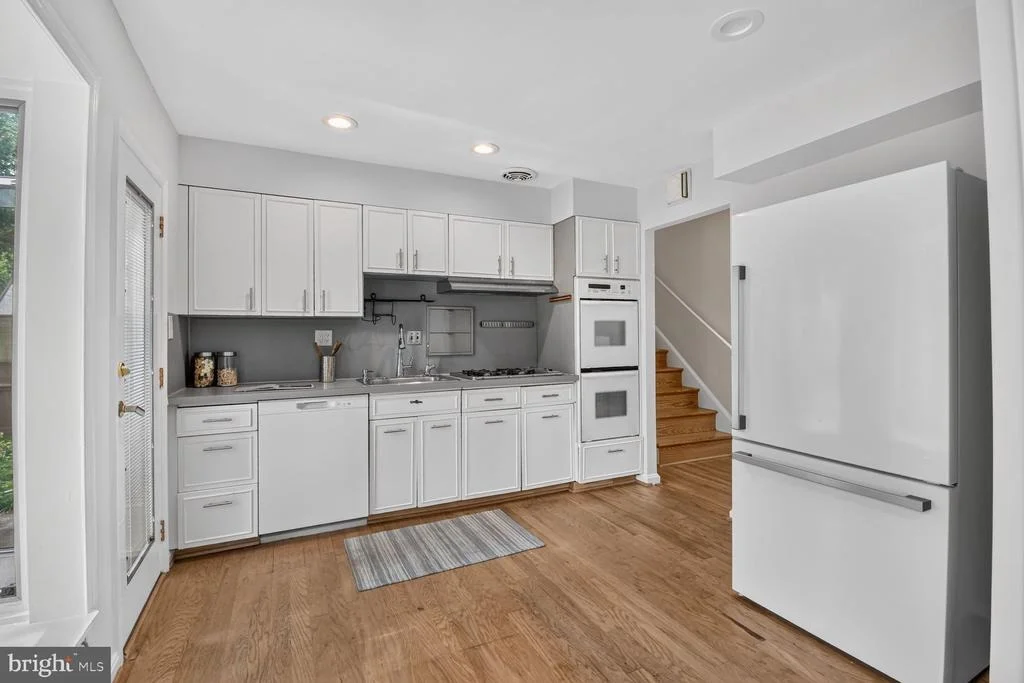 Photo of 8511 FREYMAN DRIVE