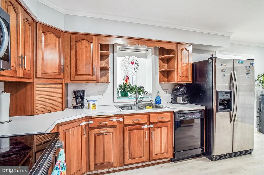 Photo of 702 MIDWAY DRIVE