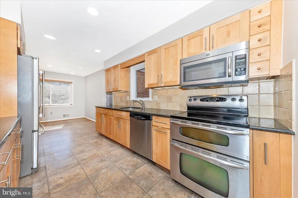 Photo of 11806 PRESTWICK ROAD