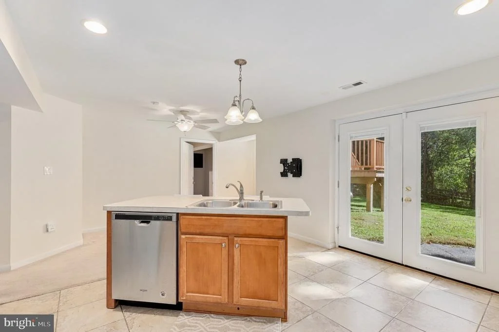 Photo of 6152 MONTGOMERY ROAD