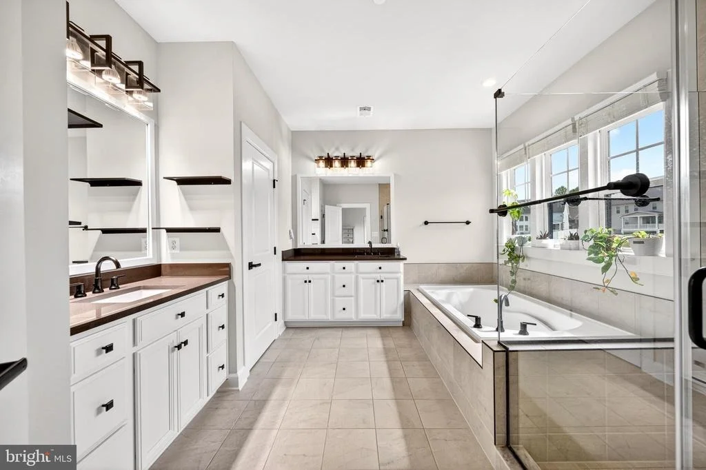 Photo of 7973 LAWNDALE CIRCLE