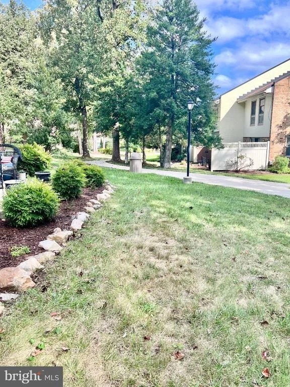 Photo of Unit 101B at 3640 GLENEAGLES DRIVE