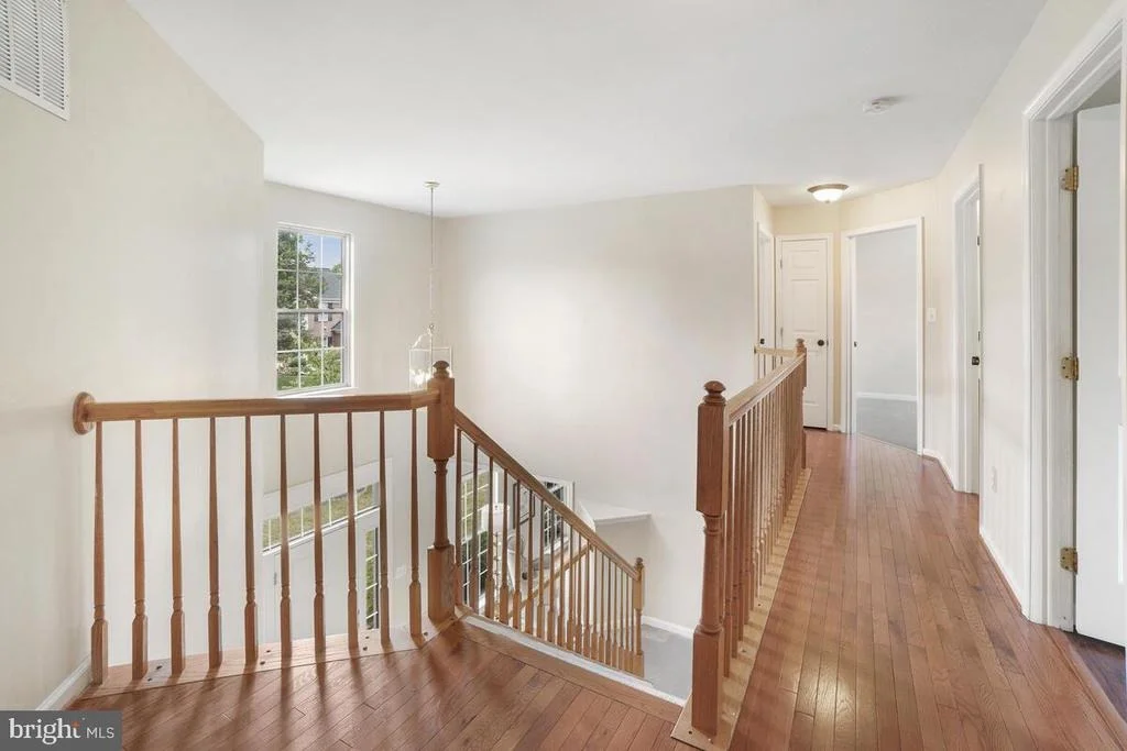 Photo of 4903 SUTHERLAND DRIVE